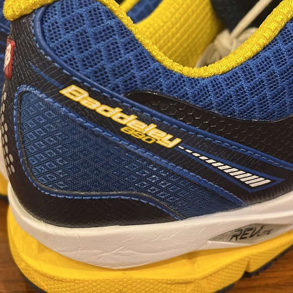 New Balance MR890BY 890 shoes sneakers new running Men’s Size 8.5 - Picture 8 of 14